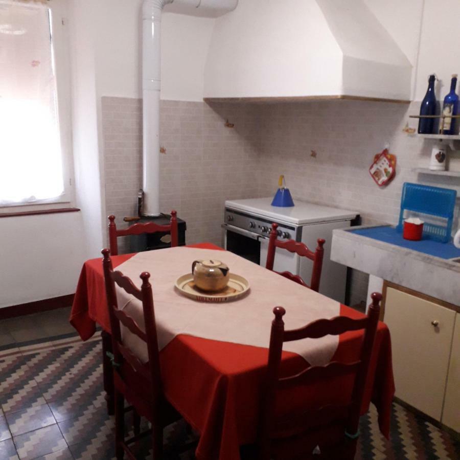 Millesimo B&B La Casa Del Daino מראה חיצוני תמונה